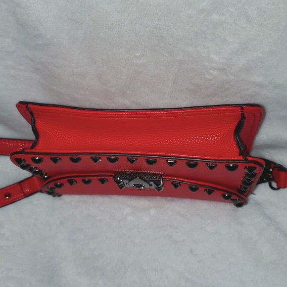 NWOT MERSI Ruby Crossbody Bag With 2 Adjustable Straps - Picture 12 of 16
